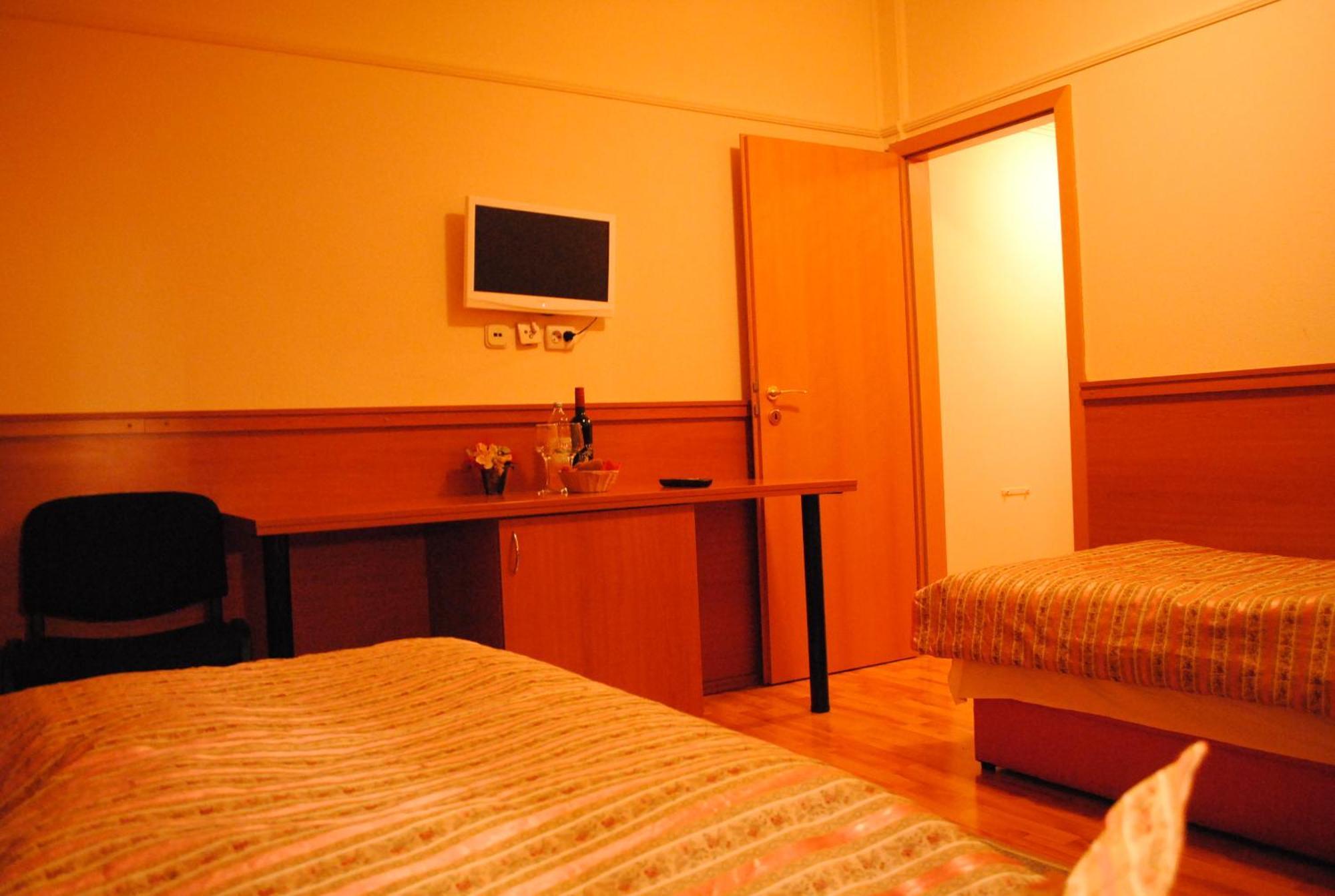 Motel Kiwi Grude 客房 照片