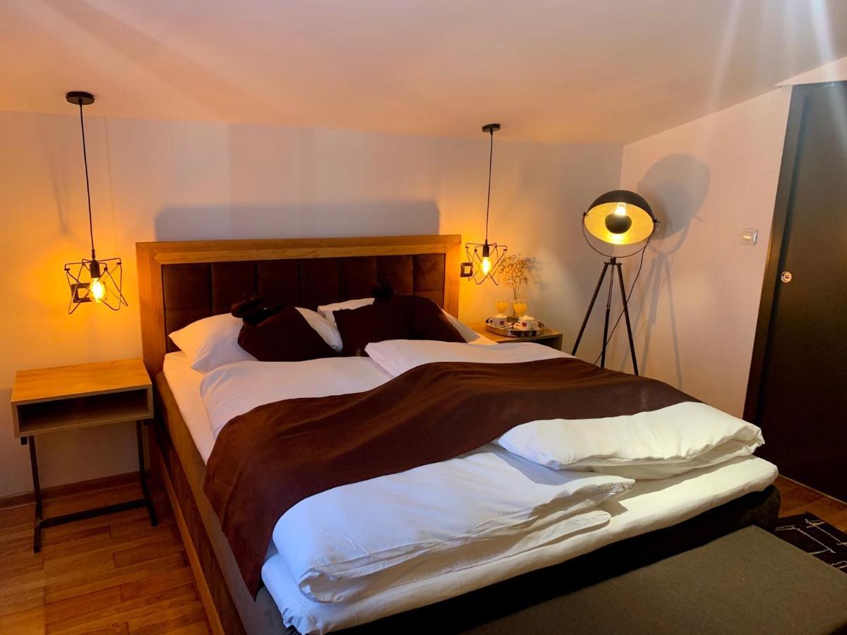 Motel Kiwi Grude 外观 照片
